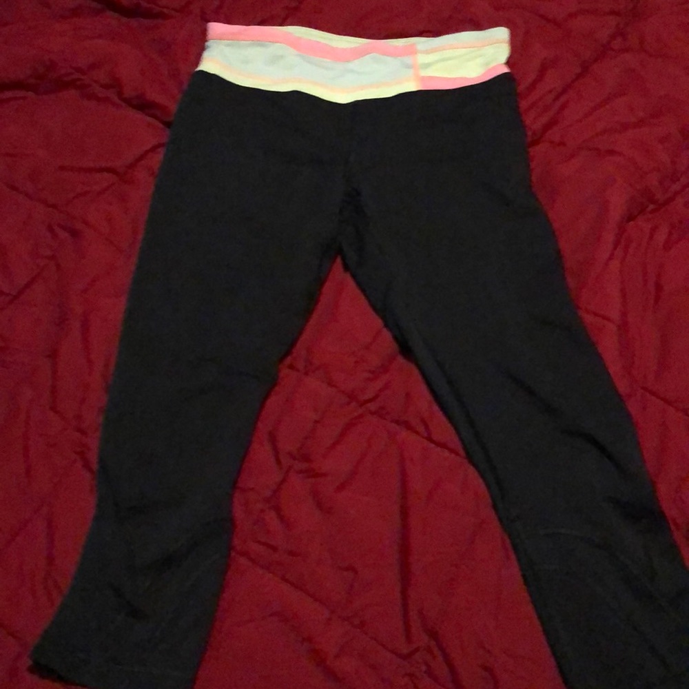 Size 6 Lululemon leggings